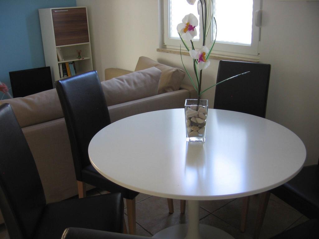 Apartment Marina Rab Town Habitación foto